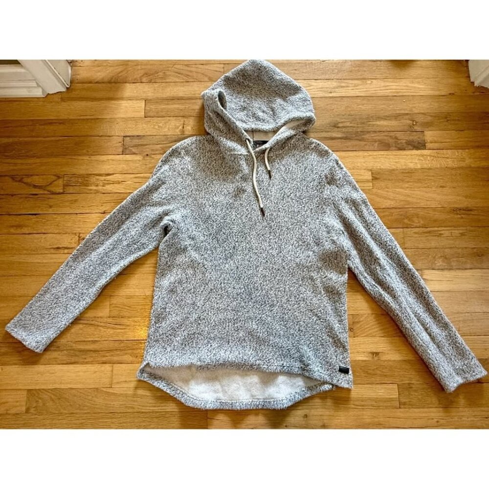 Outpost Women’s Sweater Size Large Grey